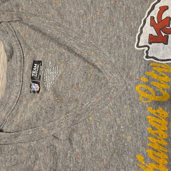 Kansas City Chiefs V-neck Women's Tee Size Small - Picture 3 of 3